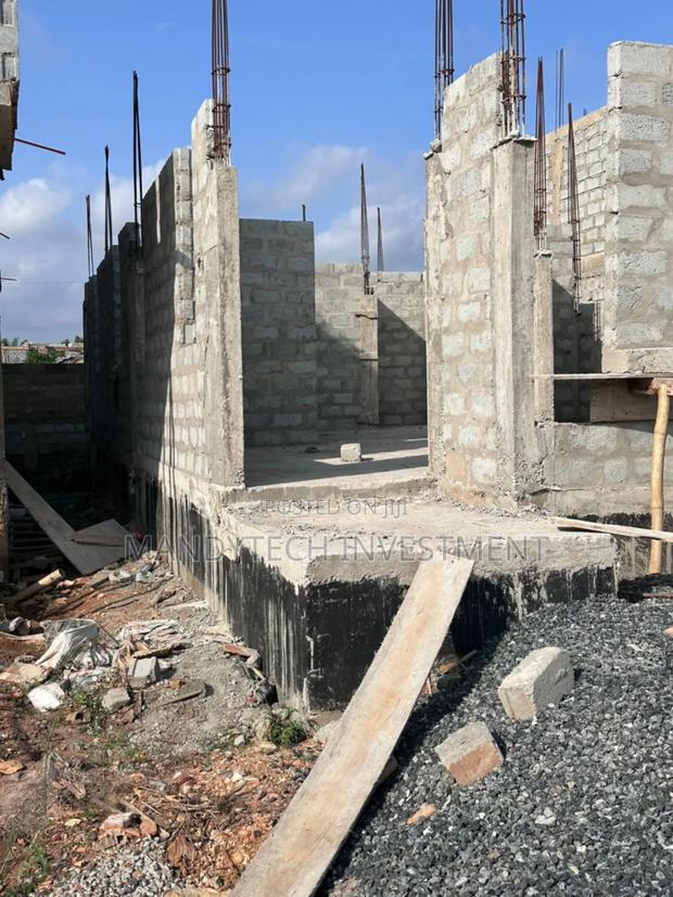 Classic Uncompleted 4 Bedroom House- Adenta · Photo 8