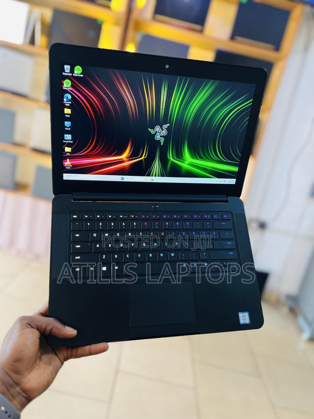 Laptop Razer Blade 16GB Intel Core I7 SSD 512GB · Photo 6