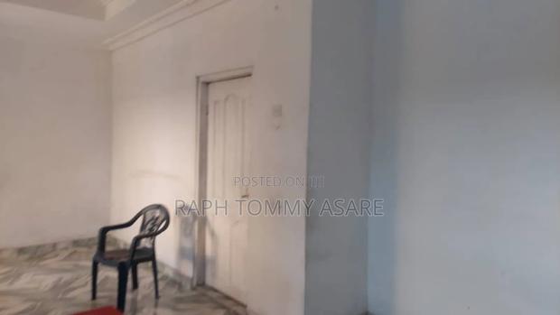 Furnished 3bdrm House in Meduma Yasore, Kwabre for sale · Photo 5