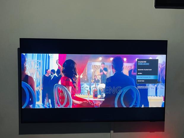 Samsung Bu8000 · Photo 2
