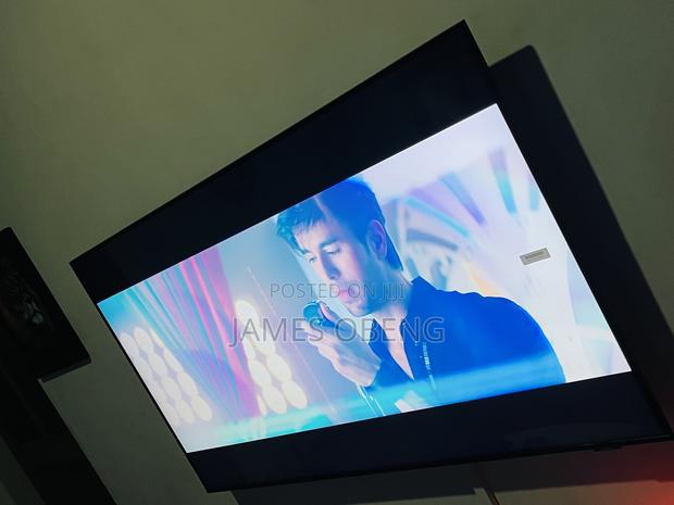 Samsung Bu8000 · Photo 4