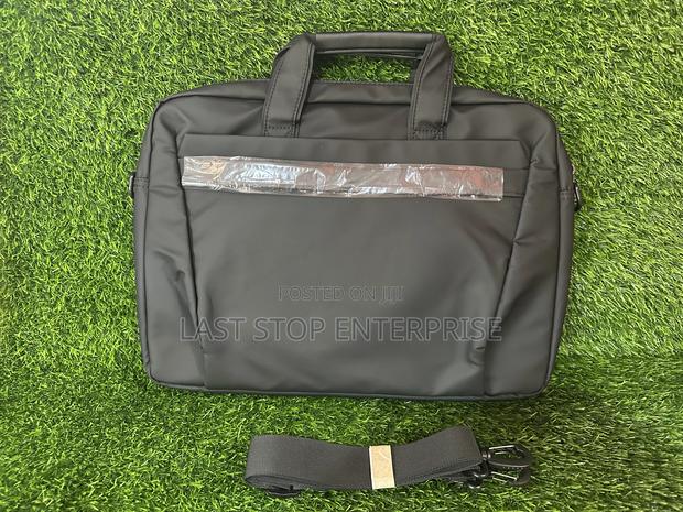 Quality and Classic Laptop Bag · Photo 3