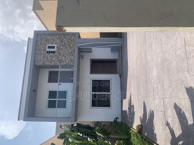 3bdrm House in Palace Mall Area, East Legon for sale · Photo 2