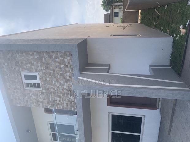 3bdrm House in Palace Mall Area, East Legon for sale · Photo 5
