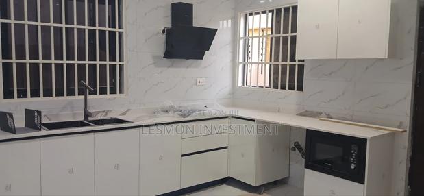 3bdrm House in Lesmon Investment, Spintex for sale · Photo 5