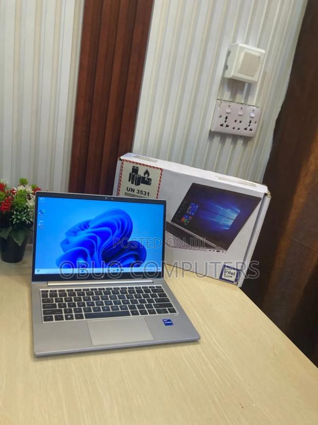 Laptop HP EliteBook 640 G9 16GB Intel Core I7 SSD 512GB · Photo 6