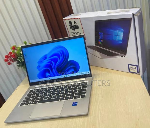 Laptop HP EliteBook 640 G9 16GB Intel Core I7 SSD 512GB · Photo 4