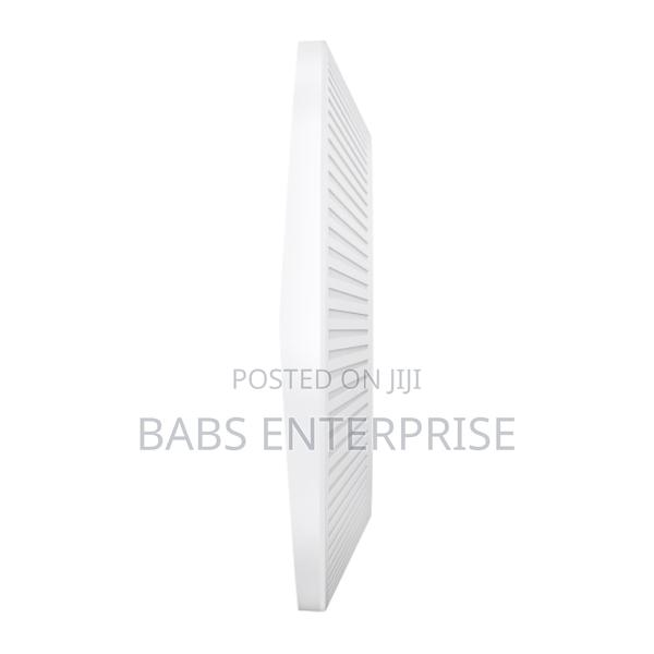 Tp-link Eap773 Be9300 Ceiling Mount Tri-band Wifi 7 Access Point · Photo 2