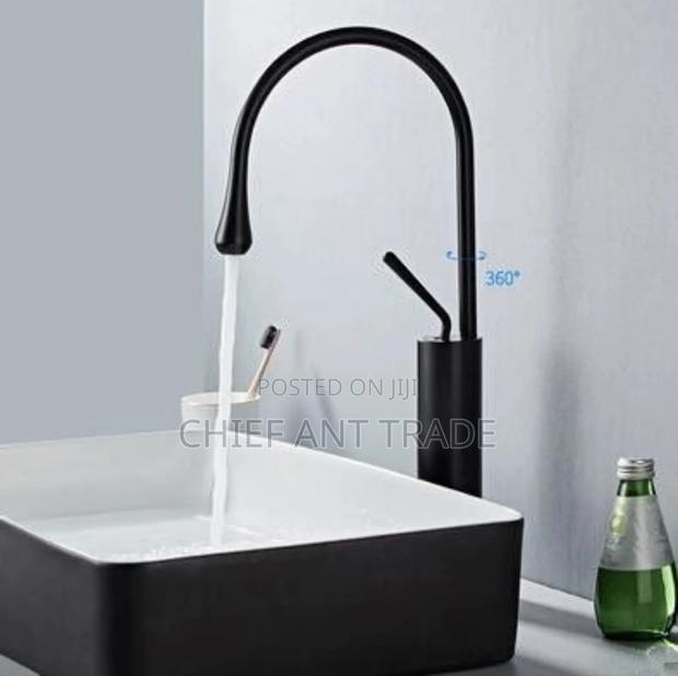 Faucet Tap for Kitchen · Photo 3