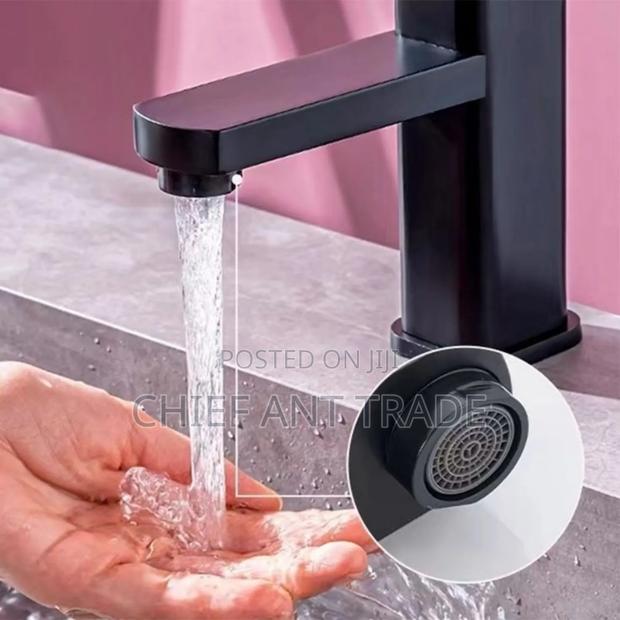 Basin Tap Black Hot and Cold. 3014b · Photo 1