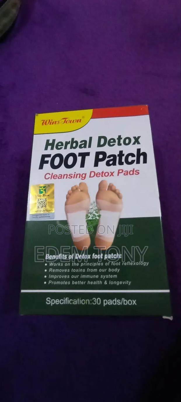 Herbal Detox Foot Patch - Cleansing Detox Pads · Photo 3