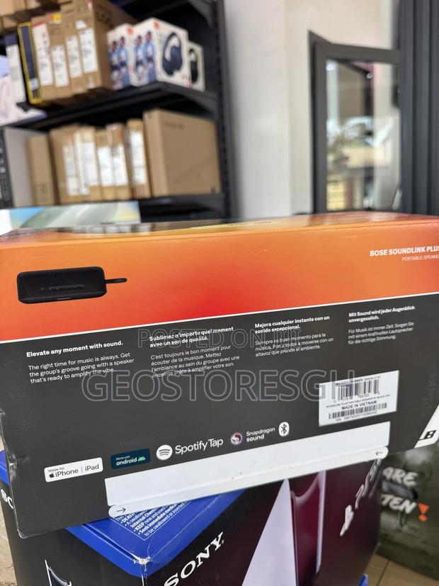 Bose Soundlink Plus Portable Bluetooth Speaker · Photo 2