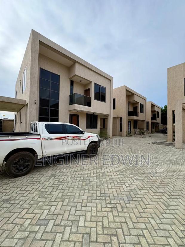 4bdrm House in Regimanuel Gray Estates for sale · Photo 1