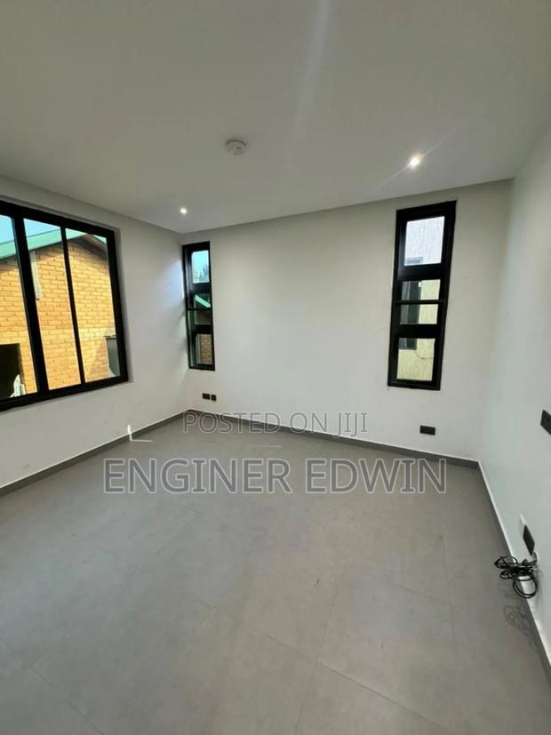 4bdrm House in Regimanuel Gray Estates for sale · Photo 4