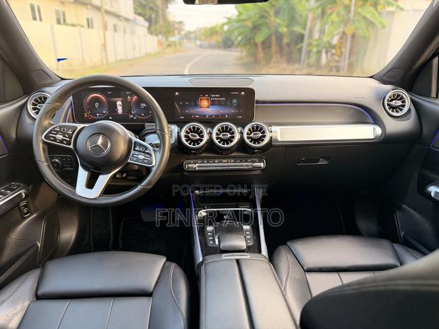 Mercedes-Benz GLB-Class GLB 250 4MATIC 2021 Black · Photo 6