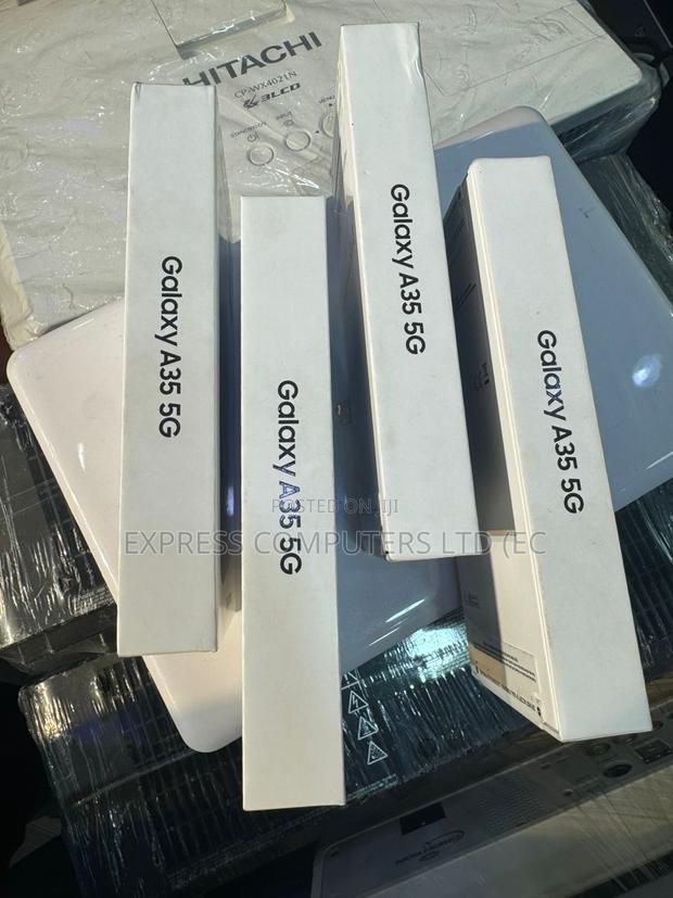 New Samsung Galaxy A35 128 GB Black · Photo 1