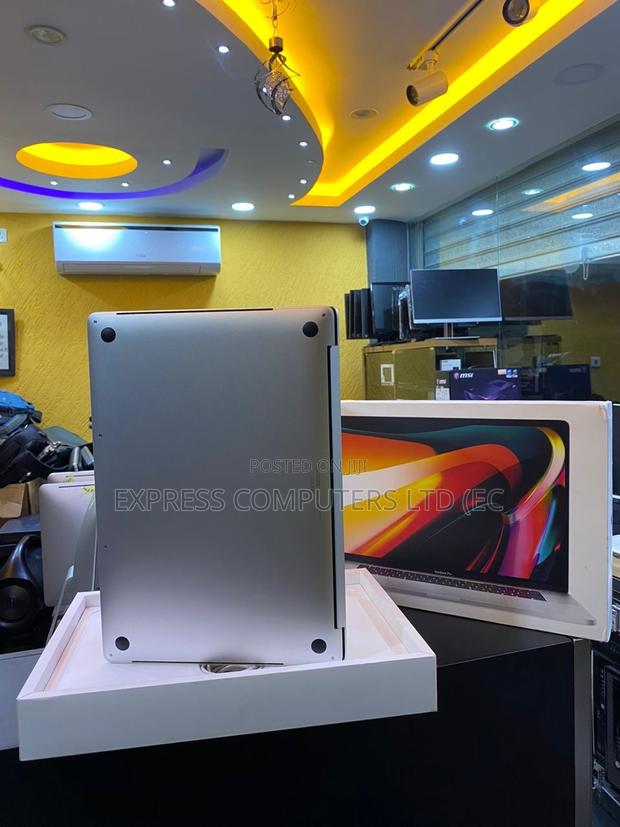 Laptop Apple MacBook Pro 2019 16GB Intel Core I7 SSHD (Hybrid) 512GB · Photo 1