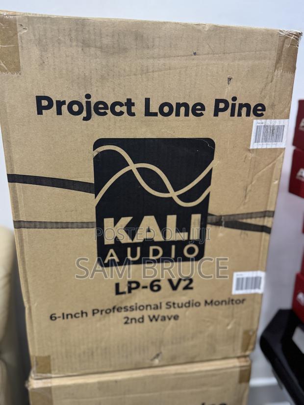 Kali Audio Lp6 V2 Monitors · Photo 3