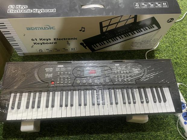 Bdmusic 61 Keys Electronic Keyboard · Photo 1