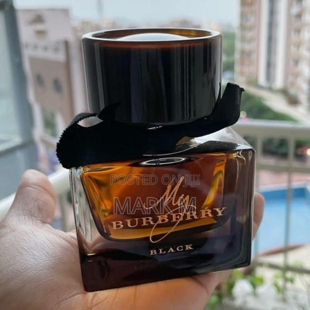 Burberry Black · Photo 2