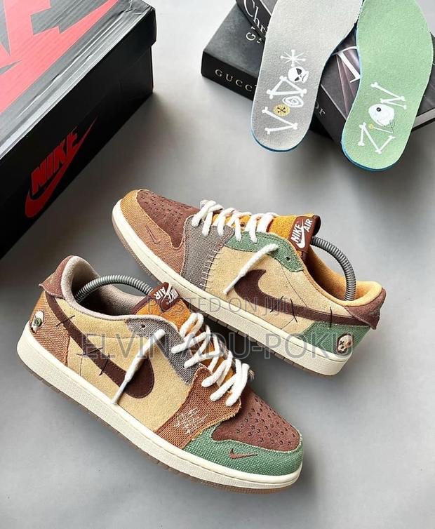 Zion Williamson Air Jordan 1 Low Og "Voodoo" Sneakers · Photo 2