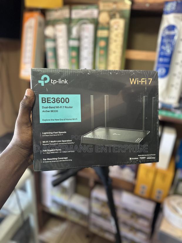 Tp Link Wifi 7 Router. · Photo 1