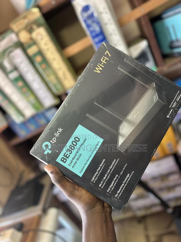 Tp Link Wifi 7 Router. · Photo 2