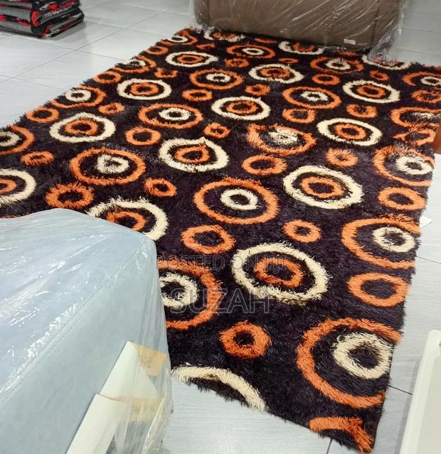 Luxury Silky Large Rug · Photo 1