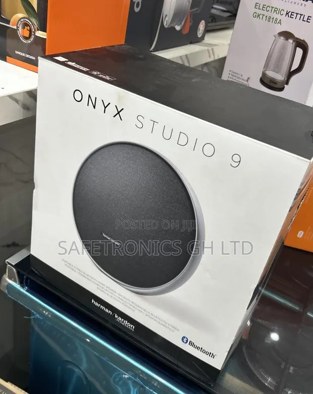 Just Choose Harman Kardon Bluetooth Onyx Studio 9 Speaker · Photo 1