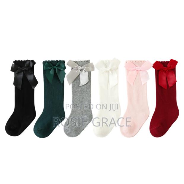 3 Pairs Knee Length Stockings · Photo 4