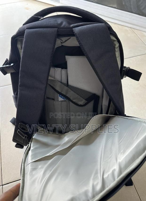 Puluz Outdoor Portable Waterproof Bag Dual Shoulders Camera Bag · Photo 4