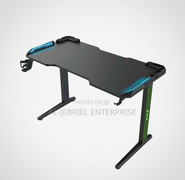 Greenlion Computer Desk · Photo 1