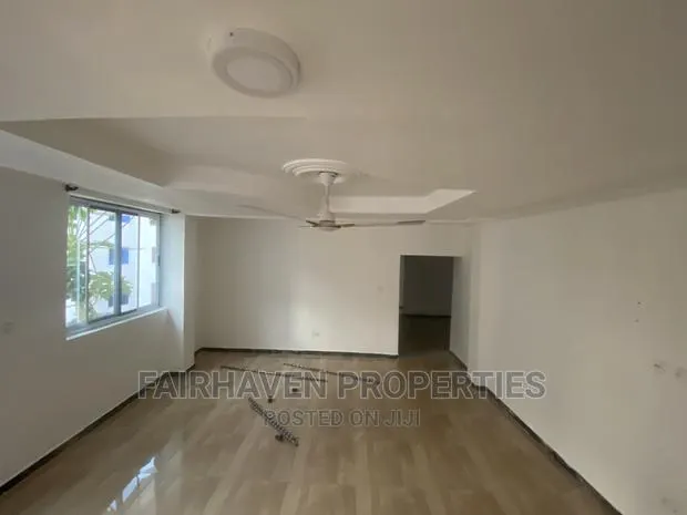 3bdrm Apartment in Tseaddo, Airport Residential Area for rent · Photo 1