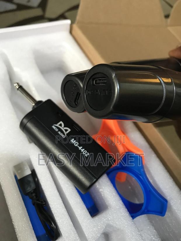 Chargeable Fm Mics With Chargeable Receiver · Photo 2