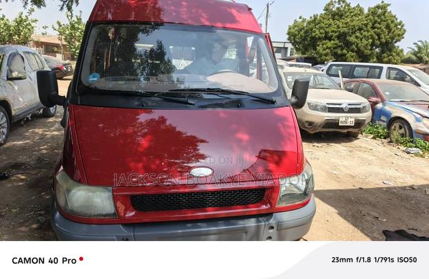Ford Transit 2008 Red · Photo 1
