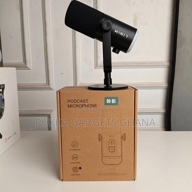 Linim Pd12 Dynamic Usb/Xlr Microphone With Earphone Port · Photo 3
