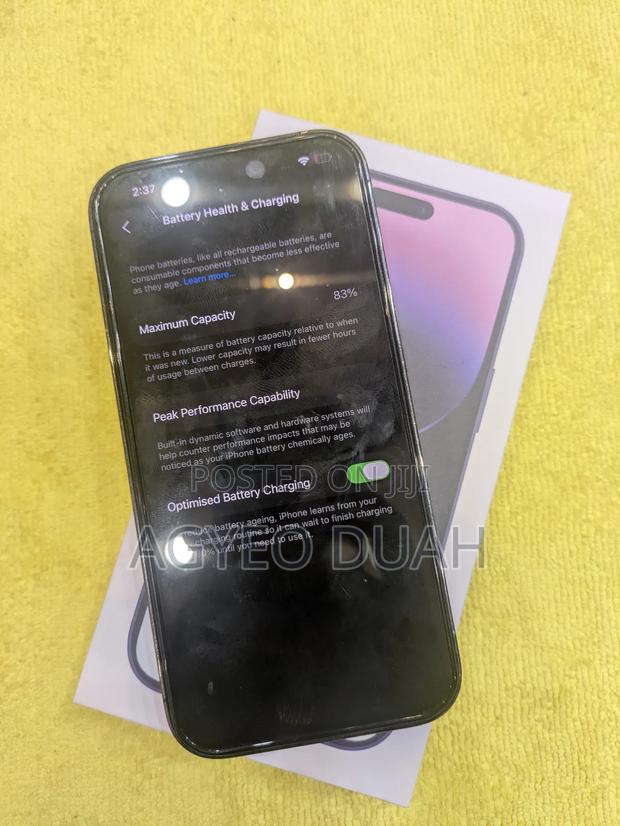 Apple iPhone 14 Pro 128 GB Purple · Photo 4