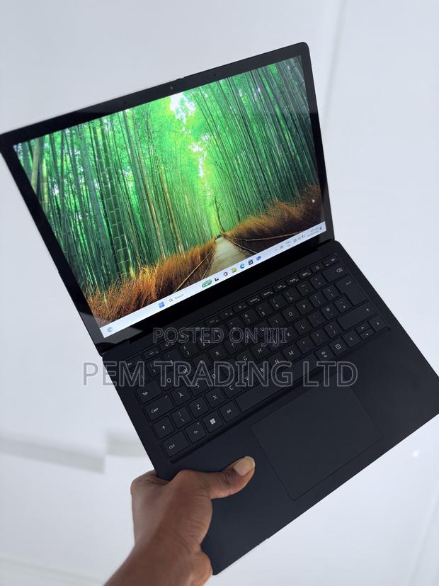 Laptop Microsoft Surface Laptop 4 16GB Intel Core I5 SSD 256GB · Photo 3