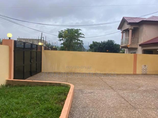 4bdrm House in Abokobi, Adenta for rent · Photo 2