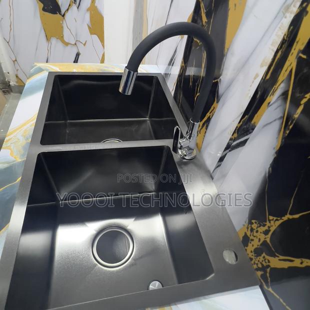 Double Nano Kitchen Sink With Tray And Tap · Photo 1