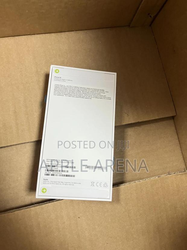 New Apple iPhone 17 Pro Max 256 GB Silver · Photo 3