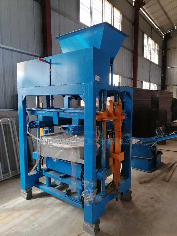 Our Powerful Yw 4-35a Block Machine Sells at Factory Price · Photo 2