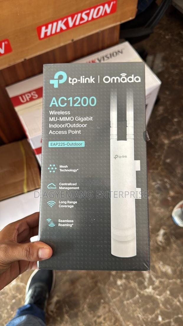 Tp Link Eap225 Outdoor Ap · Photo 1
