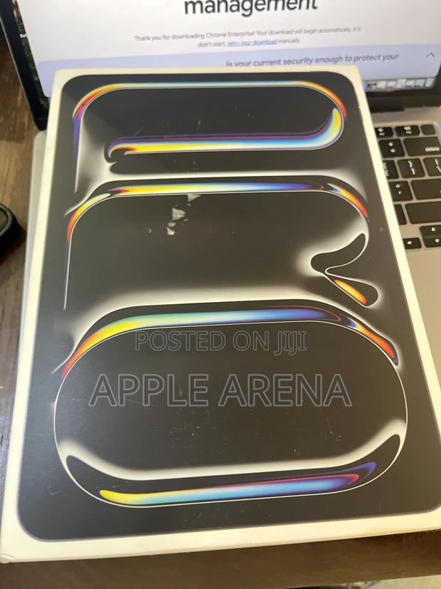 New Apple iPad Pro 11 (2025) 256 GB Black · Photo 1