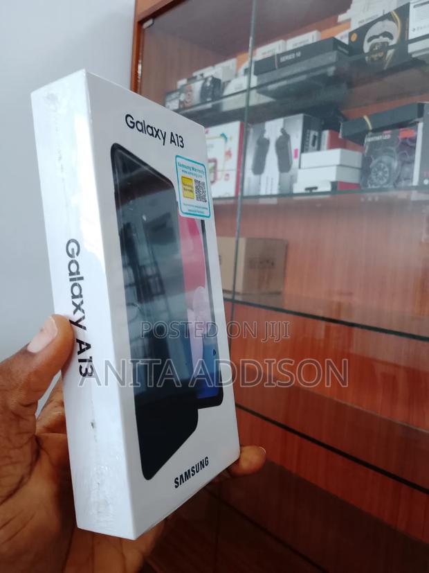 New Samsung Galaxy A13 128 GB Black · Photo 4