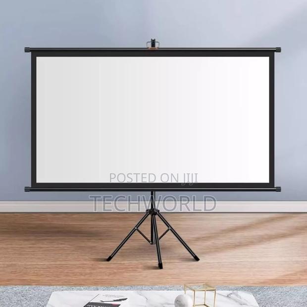 200cm X 200cm Tripod Projector Screen · Photo 2