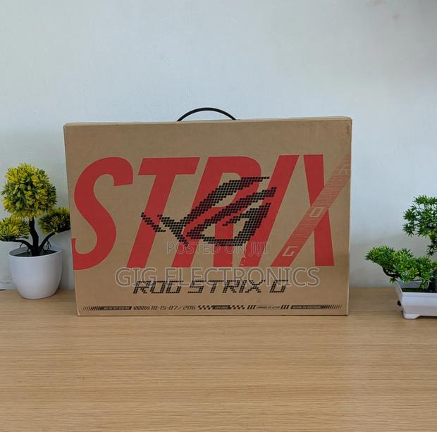 New Laptop Asus ROG Strix G16 G614 16GB Intel Core I7 SSD 1T · Photo 2