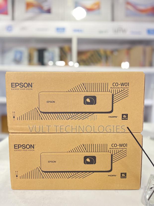Epson Co W01 Projector · Photo 1