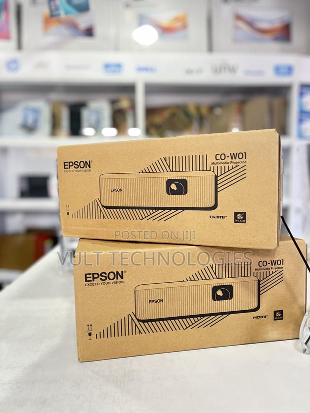 Epson Co W01 Projector · Photo 2