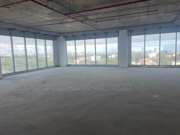 750sqm Office Space Ridge · Photo 3